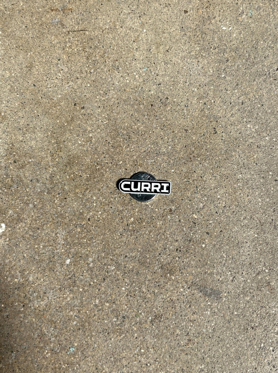 Curri Logo Magnetic Pin